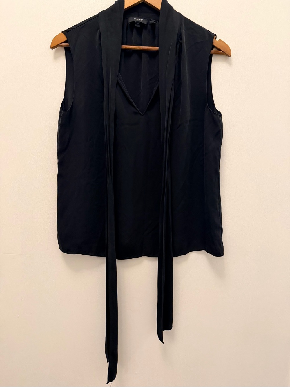 Theory Black Silk Sleeveless Tie-Neck Camisole - Picture 4 of 5